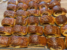 Load image into Gallery viewer, Strettea Sausage Rolls
